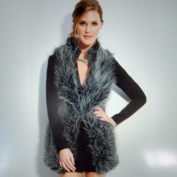 MICHAEL Michael Kors Jackets & Blazers - MICHAEL Michael Kors faux fur vest